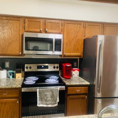 Sherbrooke Square Townhomes ヒューストン エクステリア 写真