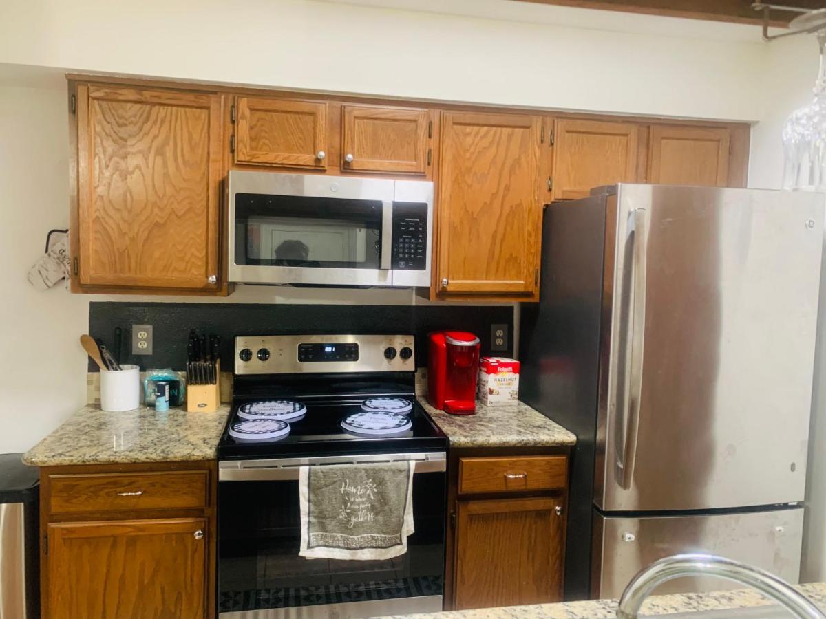 Sherbrooke Square Townhomes ヒューストン エクステリア 写真